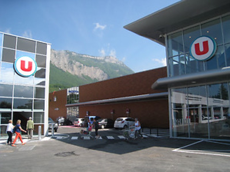 Magasin grande surface Biviers Isére Super U Biviers